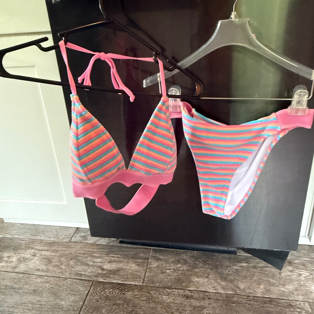 Cupshe terry cloth bikini